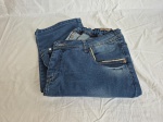 Calça jeans feminina, Cantão Tam:44