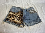 Bermuda Jeans feminina da marca Levi's. Tam:38
