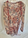 Blusa 100% seda estampada. Tam: M