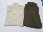Lote de camisa sem manga e casa de manga comprida em tricot. Tam: M.