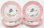 Conjunto de 6 pratos de sobremesa pintados à mão, borda rosa. Diâmetro: 20 cm.