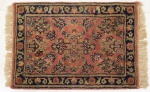Tapete antigo. Medida: 65 x 45 cm.