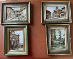 Conjunto de quatro pinturas emolduradas. Cada pintura retrata cenas de paisagens urbanas europeias.Como se encontram nas fotos medindo 21 cm X 17 cm. 