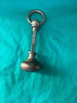 Vintage, bonito puxador em bronze, completo, com os dois lados da porta