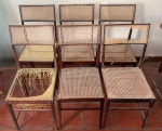 Seis cadeiras de design,  em madeira nobre e  palhinha , sendo Três boas e Três necessitam reparos . Medindo costa : 90 x 40 cm / assento : 43 x 40 cm .Retirada na Tijuca por conta e risco do arrematante ,com agendamento prévio.