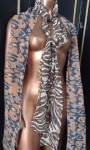 Lote com dois Cachecol/lenço , em animal print .