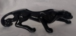 Floreira representando linda pantera na cor negra. Medindo 54 x 15 x 10 cm.