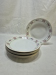 Jogo de 6 pratos fundos de massa, sopa em porcelana Renner Medaillon borda floral com friso ouro. Medindo 22cm de diâmetro.