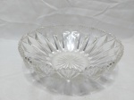 Linda fruteira bowl em cristal moldado. Medindo 24cm x 12cm de altura.