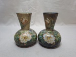 Par de vasos floreiras em vidro de opalina, século 19 Medindo 10,5cm de bojo x 13cm de altura. Peça com restauros.