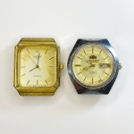 ORIENT - Dois relógios para restauro. ATENÇÃO! Produto sendo vendido conforme ESTADO, testado, ou não, diz respeito apenas do momento da catalogação. Se necessário, solicitar mais fotos, vídeos ou perguntas para análise via e-mail reidaantiguidade@gmail.com, Obrigado pela visita!