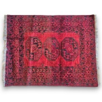 BELO TAPETE BELOUCH (BALOUCH) RICAMENTE POLICROMADO, MEDINDO 118 X 88 CM. BREVE BIOGRAFIA: TAPETE PA