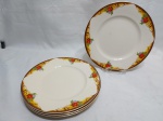 Jogo de 4 pratos rasos de mesa em porcelana inglesa com guirlanda floral. Medindo 23cm de diâmetro.