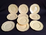 Lote contendo 10 pratos para pães, circular, com bordas onduladas  , em porcelana inglesa, de manufatura JOHNSON BROS, modelo Goldendawn. Alguns  apresentam manchas, craquelados e com lascado.