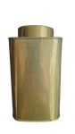 Pote de biscoitos em metal dourado trabalhado. Medida 21 cm de altura.