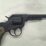 ANTIGO REVOLVER PROVAVELMENTE NAGANT - OBSERVAÇOES LEGAIS CONFORME ARTIGO 3, INCISO XXI DA LEI NUMERO 10.826 (ESTATUTO DO DESARMAMENTO) - ITEM NAO FUNCIONAL / OBSOLETA - NO ESTADO CONFORME FOTOS - ITEM SERA ENVIADO DO RIO GRANDE DO SUL