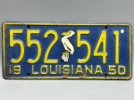 COLECIONISMO - Placa automotiva - ferro -  Americana - LOUISIANA - 552 541 Pelicano. Med. 15,5x30 cm. Produto conforme fotos originais do lote.