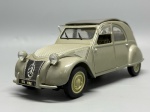 COLECIONISMO - Citroen 2CV 1952 - Escala 1:18. Miniatura em metal diecast. Carro de coleção.
