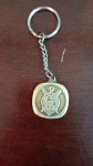 Chaveiro Antigo  clube  regatas  santista  de 85 ano.  1893 a 1978  só para colecionador