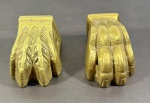 Dois itens de bronze decorativos usados em pés de móveis antigos - dim - 5x6