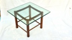 Vintage, banqueta em jacarandá maciço década de 60  medindo 40 cm  de altura por 40 cm por 40 cm possui tampo de cristal medindo 58 cm por 58 cm por 2 cm de espessura.