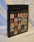 Livro IHGB 175 anos medindo 27 cm por 23 cm.
