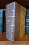Livro século XIX Almanak administrativo Mercantil e Industrial  para o Anno de 1884, impresso no Rio de Janeiro por Eduardo e Henrique Laemmert, medindo 23 cm por 14 cm.