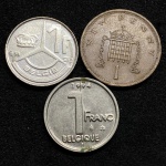 3 MOEDAS ESTRANGEIRAS VARIADAS