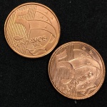 2014 - 2 moedas de 5 centavos 2014 - TODAS FLOR DE CUNHO