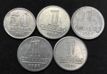5 moedas brasileiras variadas
