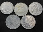 5 moedas brasileiras variadas