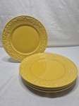Jogo de 4 pratos rasos de mesa em porcelana Coleção La Tavola by Porto Brasil com relevos. Medindo 26cm de diâmetro