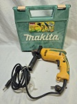 Furadeira da marca Makita, modelo HP2014, 680w. Funcionando perfeitamente.