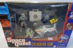 COLECIONISMO (08) - SPACE QUEST - EXPLORATION TEAM - PLAYSET - MISSION SQUAD. CAIXA LACRADA com fita adesiva sem vestígios de ter sido aberta. A caixa mede aprox. 27,5 x 19,5 x 11 centímetros. 