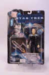 COLECIONISMO (34A) - CARTELA LACRADA do BONECO LT. COMMANDER DATA da série STAR TREK o primeiro contato. Fabricação PLAYMATES. Com todos os acessórios. A cartela mede aprox. 28,7 cm de altura.