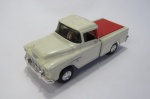 COLECIONISMO - PICK-UP CHEVROLET na cor Branca fabricada pela ERTL. Não consta a escala. Mede aprox. 11 cm de comprimento - Provável 1:43.