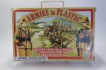 COLECIONISMO MILITAR (02) - MILITARES INGLESES - BRITISH INFANTARY ARMY OU CAMPAIGN BOER WAR 1899-1902 da série ARMIES IN PLASTIC. Na caixa são 20 figuras plásticas em 10 poses - Escala 1/32 na Caixa original. 