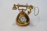 COLECIONISMO - RELÓGIO de Mesa marca TIMEX, formato de Telefone antigo. Não testado e sem garantia. 