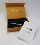 CANETAS - ESTOJO VAZIO da CANETA Italiana GIOIA. Acompanha uma carga de esferográfica ainda com tinta.