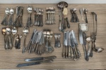 EBERLE 90 - Faqueiro com aproximadamente 146 peças em prata 90 sendo 12 utensílios de cozinha, 12 fa