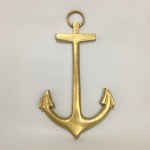 Bela âncora em bronze polido . Dimensões : 12 cm x 13 cm .