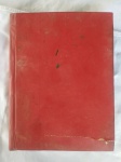 Le livre "La Maison Tellier" - Guy de Maupassant - Paris (5 August 1850  6 July 1893), Societé d' Editions littéraries et Artitiques - Librairie Paul Ollendorff. Tradução: O livro "A casa Tellier" - Guy de Maupassant - Paris (5 de agosto de 1850 - 6 de julho de 1893), Sociedade de Edições Literárias e Artísticas - Librairie Paul Ollendorff. Foi um popular escritor francês do século XIX, considerado um dos pais do conto moderno e um dos melhores expoentes da forma.  Livro em frances raro com mais de 130 anos de existência, encadernação antiga, capa dura com pequeno dano, vendido no estado. Livro diferenciado DE COLEÇÃO PARTICULAR. Este exemplar de colecionador apresenta marcas do tempo e manuseio.