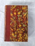 Le livre des Mille nuits et une nuit Tome V - Paris 1909 - Librairie Charpentier et Frasquelle - Èugene Frasquelle, Èditeur. Tradução: O livro das Mil e uma Noite Volume V - Paris 1909 - Librairie Charpentier et Frasquelle - Èugene Frasquelle, Editor. Livro em frances raro com 115 anos de existência, encadernação antiga, capa dura com ruptura na lombada, vendido no estado. Livro Frances diferenciado DE COLEÇÃO PARTICULAR. Este exemplar de colecionador apresenta marcas do tempo e manuseio. Livro raro e importante para restauro devido seu estado.