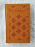 Livro "O sofrimento do jovem Werther", Clássicos Abril coleções. Editora  :  Ciranda Cultural (6 fevereiro 2016). O livro é um pouco antigo, tem a capa dura em tecido e folhas amareladas. Além da história original, o livro possui algumas ilustrações no final e algumas informações históricas sobre o autor e a obra. Esse livro leva a pensar o quão bonito pode ser o amor, na mesma proporção que pode destruír uma vida, lindíssimas frases, que enriquece o vocabulário.