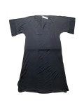 Macacão feminino com decote. Tamanho G. Nunca utilizado.
