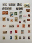 Lote com selos estrangeiros antigos. Sinais de desgastes.