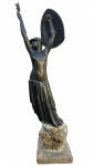 CARLO SARRABEZOLLES (França, 1888-1971), escultura, bronze. Reprodução intitulada  A alma da França. Med. 85x20x20 cm.