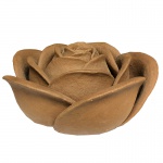 ETHNIX - Enfeite em cerâmica natural moldado em tema de flor. Obs: Um minimo bicado em uma das petálas. Medidas: Altura 8cm e Diâmetro 18cm.