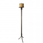ETHNIX - Castiçal em Metal. Medidas: Altura 98cm e Diâmetro 13cm.