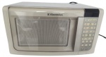 ELECTROLUX - Micro-ondas 110 v de 23L. Obs: Testado e funcionando, porém, sem garantia.